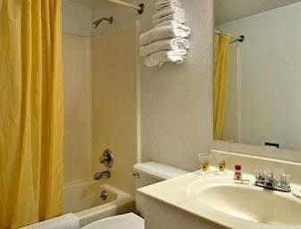 Motel Super 8 By Wyndham Carbondale Exterior foto